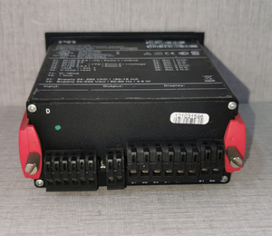 PR Electronics 5714D ไฟแสดงสถานะ LED สีแดงแบบตั้งโปรแกรมได้ ช่องสัญญาณเอาต์พุต MA รีเลย์เอาต์พุตแบบ 2SPDT แยกอิสระ 250VAC/DC IP65 เป็นมิตรกับสิ่งแวดล้อม - Product Image 3