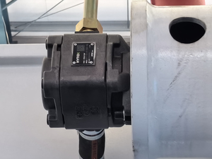 Da53t 400t 6000mm CNC thủy lực Báo Chí phanh V khối servo CNC Báo Chí phanh máy - Product Image 5