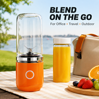 Fabriekslevering 3.7V USB oplaadbare mini-formaat draagbare krachtige blender ijsblender draagbare milkshakemachine