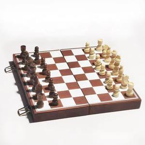 Jeu d'échecs en cuir PU 2 en 1 dames d'échecs en bois magnétiques pliant jeu d'échecs de voyage Portable pour l'exercice cérébral - Product Image 2