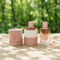 Boîte de parfum rose en tube droit, emballage en papier mat, tube en papier cylindrique, boîte d'emballage de parfum rose avec logo personnalisé