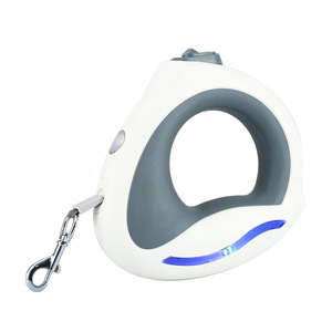 Correa Retráctil Automática para Perros Peite Home de 4.5M con Iluminación LED para Pasear Mascotas - Product Image 4