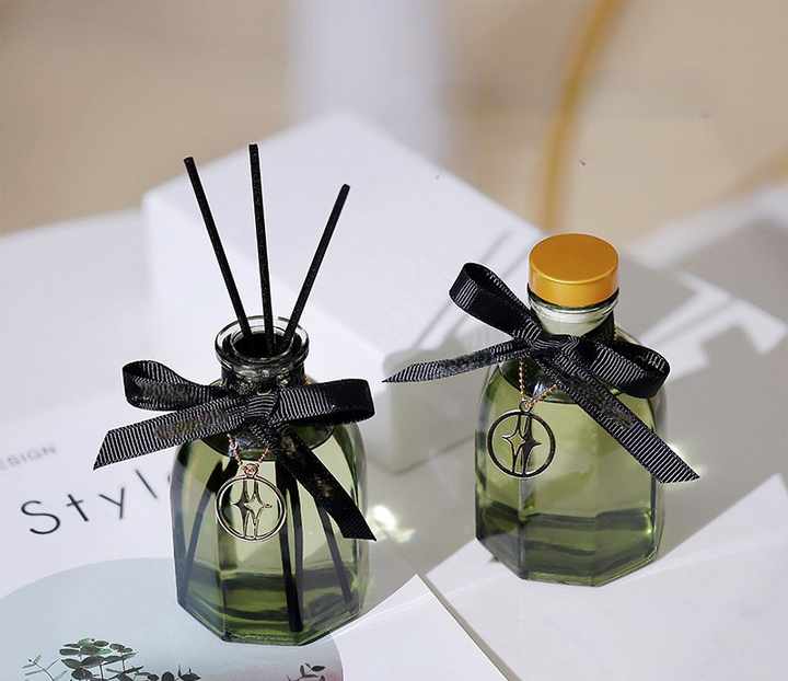Wholesale Eight-Pointed Green Bottle Rattan Flameless Aroma Diffuser ...