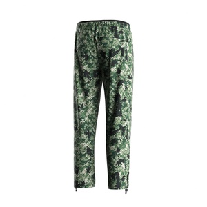 Pantalon de pêche camouflage à séchage rapide pour homme, avec tissu léger et respirant, protection solaire UPF50+ et poignets élastiques - Product Image 4