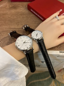 Reloj de Lujo de Alta Gama para Pareja, Movimiento de Cuarzo de Precisión, Correa de Cuero de Cocodrilo, Adornado con Marcadores de Hora de Diamantes - Product Image 5