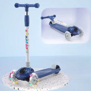 Scooter Elettrico a Tre Ruote all'Ingrosso con Sedile Regolabile in Altezza per Bambini - Product Image 4