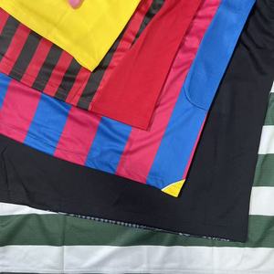 Maglia da Calcio Classica all'Ingrosso con Logo della Squadra Tedesca, Abbigliamento Sportivo Casual, Divisa da Calcio - Product Image 5