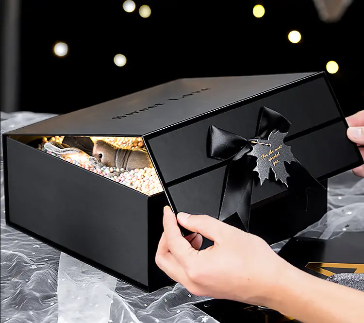 Luxe carré rigide noir noeud papillon magnétique fermer ruban cadeau papier carton boîte d'emballage avec ruban décoration magnétique