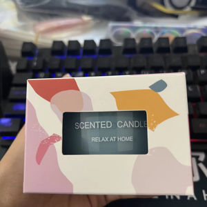 Bougie Pilier Artisanale en Cire de Soja, Fleurs Séchées et Pierres de Cristal, Aromathérapie, Éclairage Indirect, Parfumée pour Intérieur, Échantillon en Gros pour Anniversaire - Product Image 4