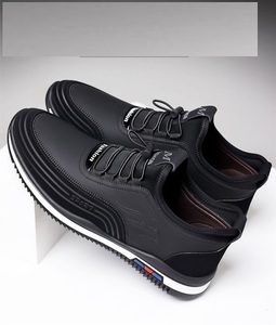 Vendita diretta in fabbrica di moda per gli uomini PU <span class=keywords><strong>scarpe</strong></span> sportive <span class=keywords><strong>da</strong></span> passeggio <span class=keywords><strong>scarpe</strong></span> Casual <span class=keywords><strong>con</strong></span> <span class=keywords><strong>zeppa</strong></span> Sneakers - Product Image 3