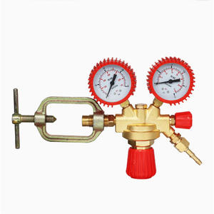 Régulateur de pression en laiton de style italien pour acétylène, argon, CO2, O2 (oxygène), gaz LP, hélium dans les applications industrielles - Product Image 5