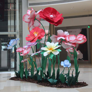 ชุดดอกลิลลี่โฟมกระดาษขนาดใหญ่ปรับแต่งได้ กันน้ำ สำหรับตกแต่งภายในห้างสรรพสินค้า งานแต่งงานกลางแจ้ง ทำด้วยมือ - Product Image 3