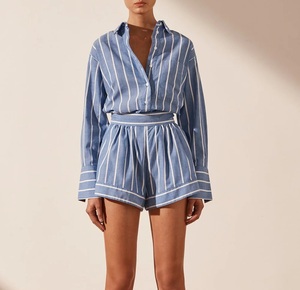 Vêtements pour femmes en coton biologique 100% personnalisés, tenue décontractée ample 2 pièces à rayures pour les vêtements de salon avec décoration de boutons - Product Image 2