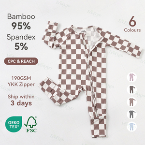Couverture de poussette et de berceau en coton biologique tricoté style boutique, légère et respirante pour l'été - Product Image 6