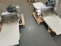 Laminoir de pâte à pâte feuilletée de beurre de dessus de table d'acier inoxydable