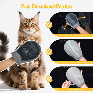 Gants de toilettage pour animaux de compagnie de la famille Dalton, taille unique, en matériau TPR, pour l'élimination des poils des chiens et des chats - Product Image 3