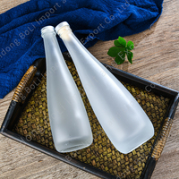 Bouteille en verre ronde de 330 ml, 33 cl, 750 ml, 75 cl pour eau gazeuse, jus de fruits, eau minérale en gros