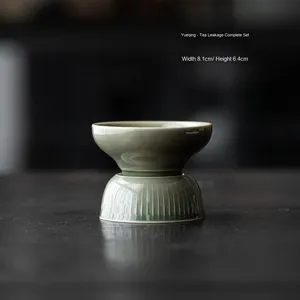 Juego de filtros de colador de té de cerámica hecho a mano Yue Kiln diseño moderno <span class=keywords><strong>Celadon</strong></span> para uso doméstico accesorios de té Kung Fu Filtro de té - Product Image 6