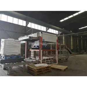 Made In China With Ce Certificate Automatic Palletizing Line 25kg Bag Carton Robot Palletizer