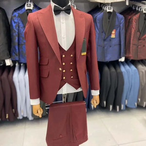 Marron <span class=keywords><strong>Beige</strong></span> Slim Fit hommes <span class=keywords><strong>costume</strong></span> sur mesure élégant <span class=keywords><strong>3</strong></span> <span class=keywords><strong>pièces</strong></span> veste pantalon gilet mariage garçon d'honneur smokings fête <span class=keywords><strong>homme</strong></span> robe costumes - Product Image 3