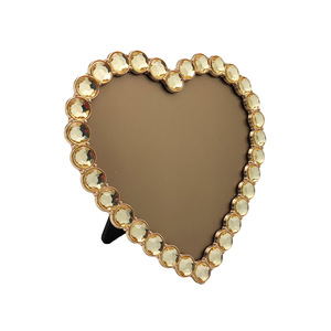 HOT SELLING DECORATIVE PLATED <b>GOLD</b> HEART SHAPE DIE CAST ZINC ALLOY 5" X 5" PHOTO <b>FRAME</b> for WEDDING - Product Image 2