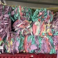 Déchets de mousse compressée en polyuréthane recyclé en gros pour la fabrication de mousse rebondie