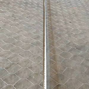 Malla de torsión triple/ Granjas avicolas cerca de malla de alambre hexagonal de <span class=keywords><strong>pollo</strong></span> - Product Image 2