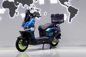 Motocicletas Todoterreno en Venta, 1000W/1500W, 72V, Alta Velocidad, Movilidad para Adultos, con Capacidad de Carga de 200 kg - Product Image 2