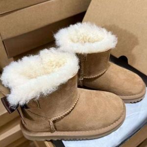 Botines de Nieve para Mujer Hechos a Medida de Alta Calidad, Ligeros, Antiolor, Cálidos, Suaves y Cómodos, con Parte Superior de Cuero Genuino y Forro de Algodón - Product Image 3