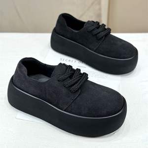 รองเท้าส้นตึกสไตล์เรโทรหนังกลับสำหรับผู้หญิงรุ่นใหม่ปี 2025 รองเท้าลำลองเสริมส้นพื้นหนา สไตล์อังกฤษ หัวมน - Product Image 5