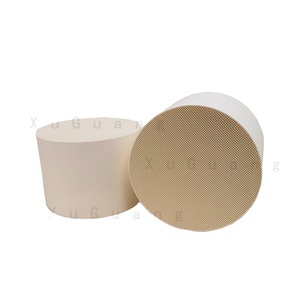 Tapa de Extremo para Convertidor Catalítico de Tres Vías, Cono de Escape con Entrada de 45 mm, Salida de 115 mm, Altura de 70 mm - Product Image 2