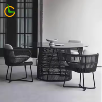 Table et chaises de salle à manger d'extérieur Ensemble de tables et de chaises Les plus populaires dans les tables d'extérieur pour le salon Chaises de camping