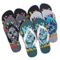 Tongs d'été pour hommes, résistantes à l'usure, nouvelles, antidérapantes, sandales simples d'extérieur, pantoufles de salle de bain, semelle plate, tendance, plage, en plastique