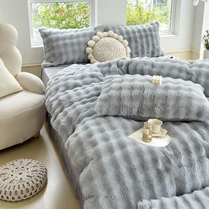 Couvre-lit en velours épaissi à bon <span class=keywords><strong>prix</strong></span> ensemble de quatre pièces ensemble de literie de 4 pièces 100% <span class=keywords><strong>couette</strong></span> en polyester - Product Image 5