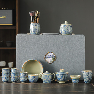 Set <span class=keywords><strong>da</strong></span> Tè Kung Fu Moderno Minimalista di Lusso con Fiori Blu, Teiera in Ceramica per Ufficio, Tazza <span class=keywords><strong>da</strong></span> Tè, Confezione Regalo di Alta Gamma - Product Image 3