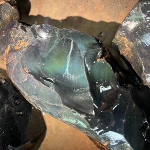 Nieuwe Productideeën 2024 Groothandel Van Hoge Kwaliteit Natuurlijke Regenboog Obsidiaan Ruwe Steen Helende Kristallen Ruwe Rots Voor Geschenken Decoratie - Product Image 4