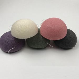 Éponge de soins de la peau en fibres de plantes de konjac naturelles pour le nettoyage du visage, le nettoyage du corps, le dé<span class=keywords><strong>maquillage</strong></span>, l'utilisation de l'éponge de lavage du visage au konjac - Product Image 2