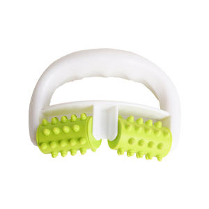 Masajeador de doble rodillo, masajeador con mango redondo, rodillos de masaje, masajeador de plástico, masajeador manual con rodillos. - Product Image 3