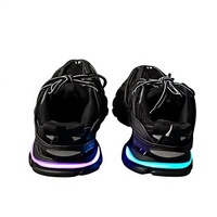 Chaussures de sport LED avec lumière LED, qualité originale, pour hommes et femmes, chaussures de course, baskets, chaussures décontractées