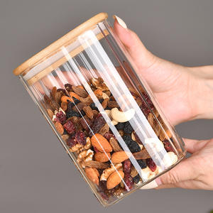 Pot de conservation carré en verre personnalisé avec couvercle en bois, récipient hermétique de qualité alimentaire pour garder les aliments frais - Product Image 1