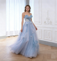 Robe de Quinceañera Bleu Ciel Enchantant en Tulle Brodé, Col Cœur avec Papillons Faits Main, Robe de Bal pour Soirées et Événements