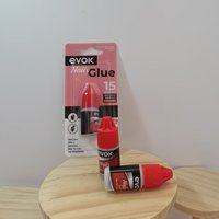 Colle liquide transparente à prise ferme pour divers types d'ongles en plastique, directement de l'usine