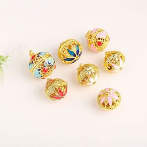 ลูกปัดเคลือบโคลอซอนน์รูปทรงกลม โลหะผสมสังกะสี DIY สำหรับทำสร้อยเสื้อผ้า เครื่องประดับ ของขวัญ สำหรับทุกเพศ - Product Image 4
