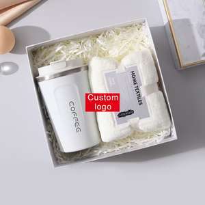 お土産ギフトセットお土産ギフトセット誕生日のカスタマイズされたロゴのウェディングギフトアイテム - Product Image 1