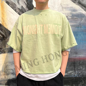 T-shirts Boxy surdimensionnés en pur coton délavés vintage à impression de lettres de style de rue personnalisés 300 g/m² - Product Image 1