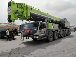 Grúa Todoterreno Zoomlion de 300 Toneladas ZAT3000 de Alta Calidad - Product Image 5