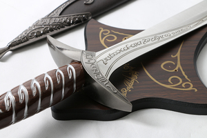 <span class=keywords><strong>El</strong></span> Anillo Único, <span class=keywords><strong>El</strong></span> Señor de los Anillos, <span class=keywords><strong>El</strong></span> Espino, La Espada, <span class=keywords><strong>El</strong></span> <span class=keywords><strong>Hobbit</strong></span>, La Espada de Frodo, Réplica Sin Filo de 79 cm y 1.9 kg - Product Image 5