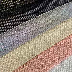 Tela a cuadros de malla de encaje tejido polipiel personalizado al por mayor tela de cuero sintético artificial en relieve para bolso/cartera - Product Image 2