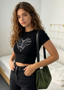 Top Corto Estampado con Corazón de Esqueleto y Pedrería para Mujer, Estilo Y2K Grunge, Ajustado, de Punto Acanalado, Manga Corta, Transpirable, Gótico Punk con Gráficos - Product Image 5