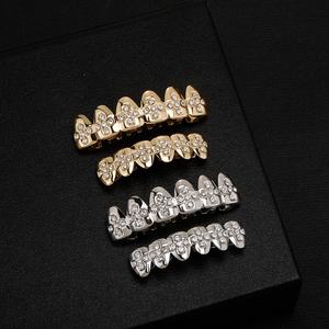 Nouveau Micro <span class=keywords><strong>Strass</strong></span> Glacé Dents Grillz pour Dents Hommes Femmes Bling Ensemble de Bijoux Plaqué Or Hip Hop Piercing Pave Zircon Grills - Product Image 1